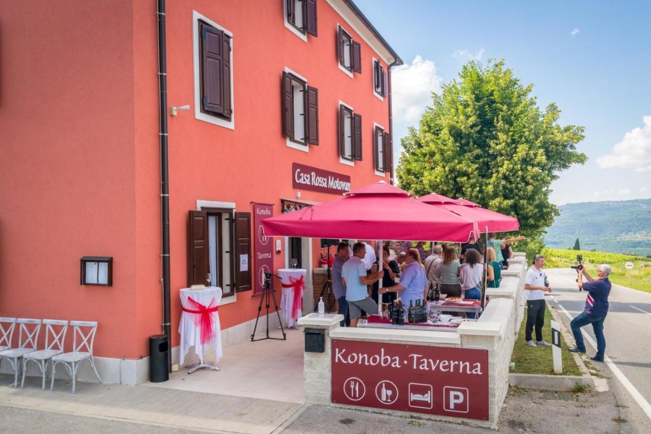 Casa Rossa Motovun Hotel Exterior photo